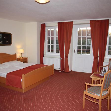 Altes Gutshaus-Federow Hotel Luaran gambar